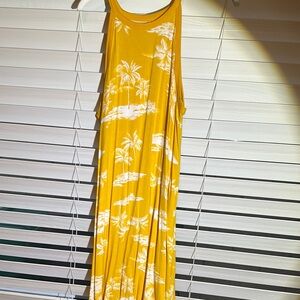 Old Navy Yellow Palm Print Midi Dress